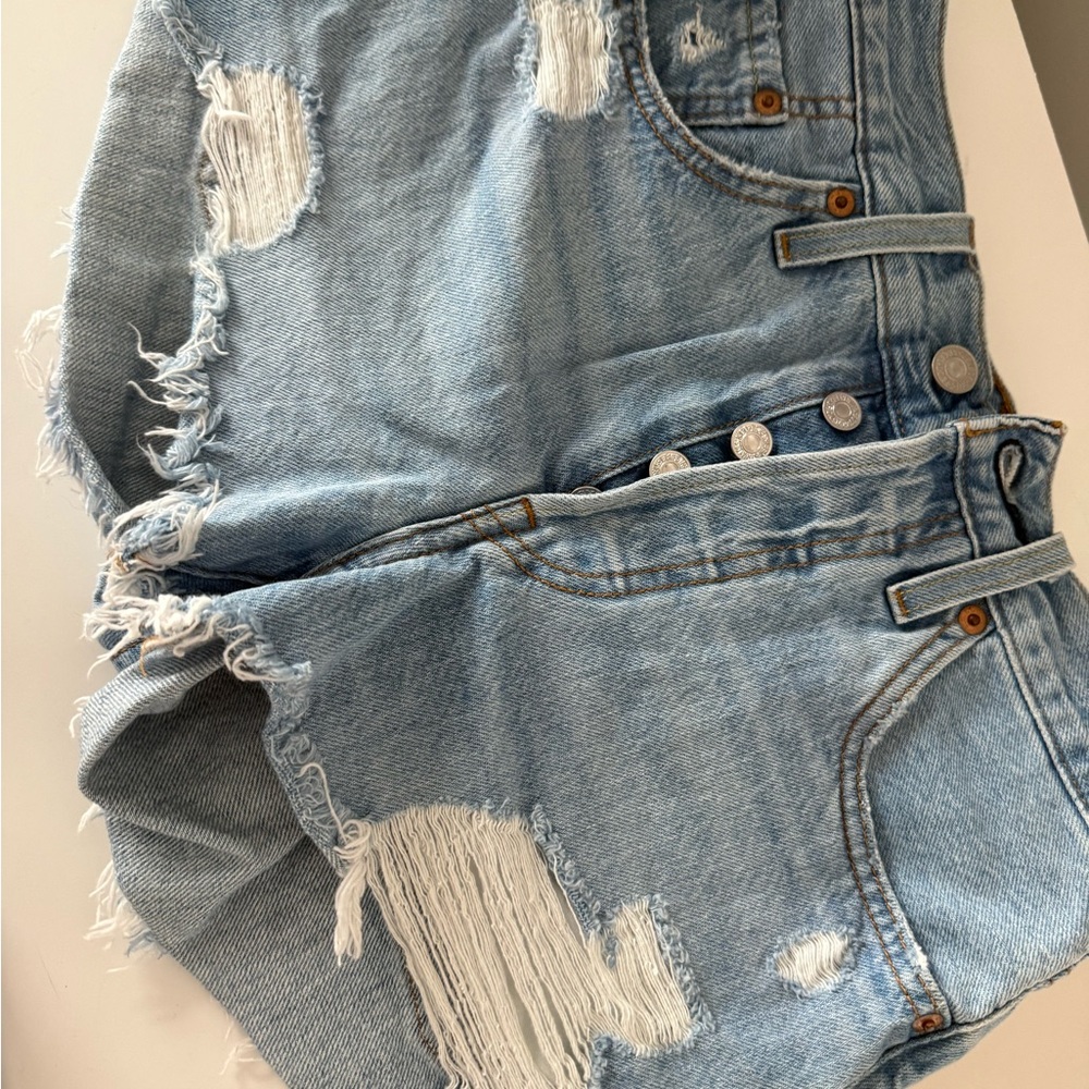 Levi's 501 Blue Denim Jeans